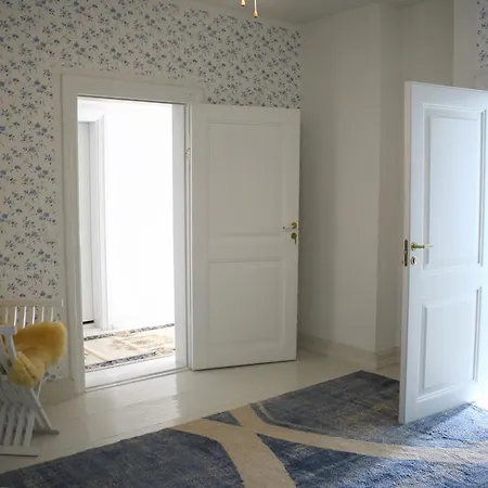 Гостевой дом Manor *